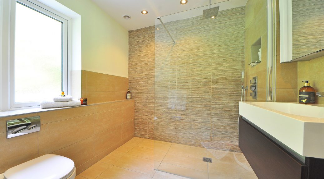 Douchewand van Douche Concurrent